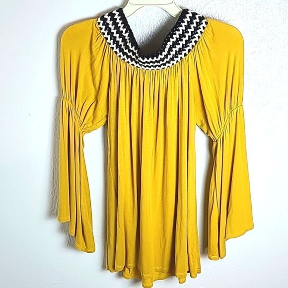 Voll by Chicos Gold Blouse with Black & White Braided Cowl Neckline, Size Small - Picture 4 of 7